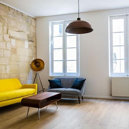 Apartment In Hyper Center - 3 Bedrooms Arles Bagian luar foto